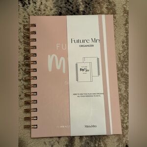 Pink Future Mrs. Wedding Organizer